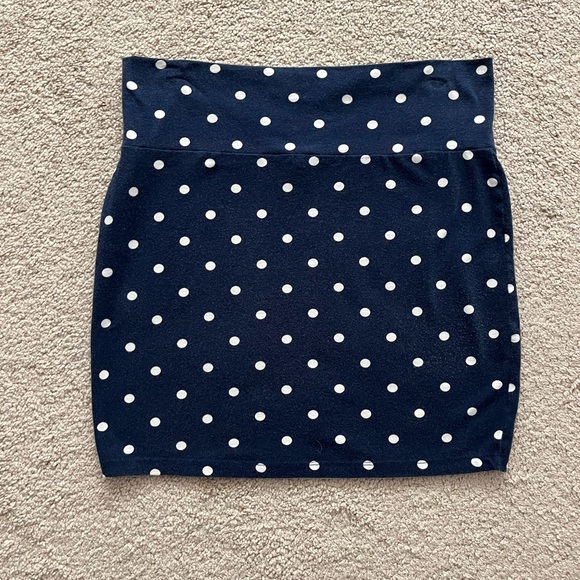 Two cotton skirts - Picture 10 of 10